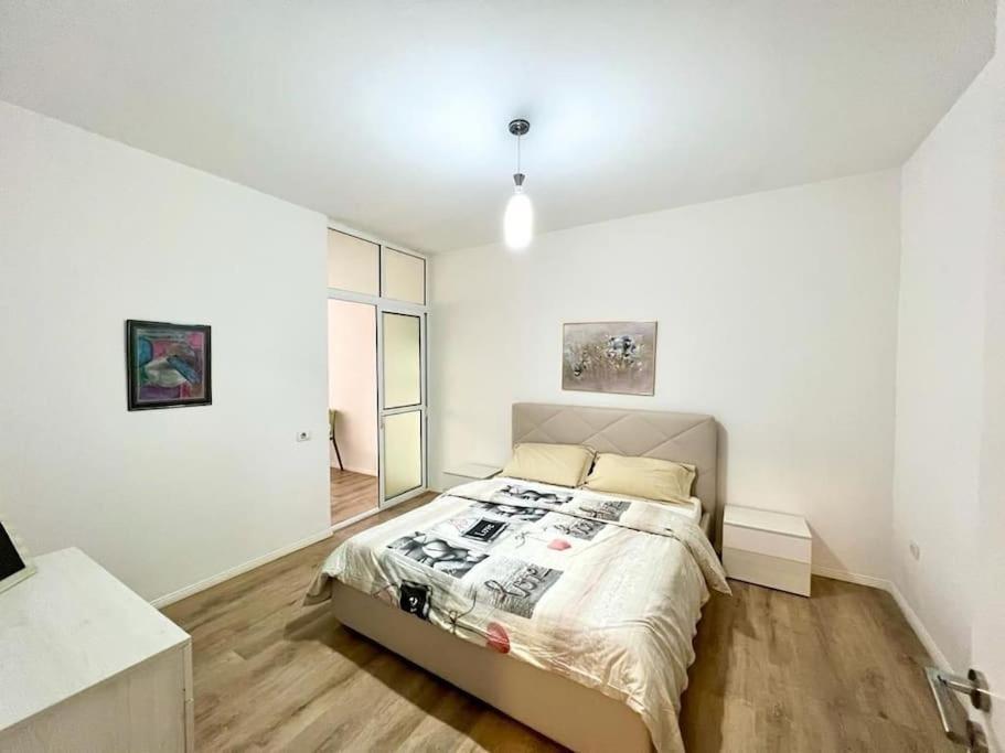 Apartment Family-friendly 2-br In *